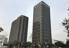 关于巅峰国际
